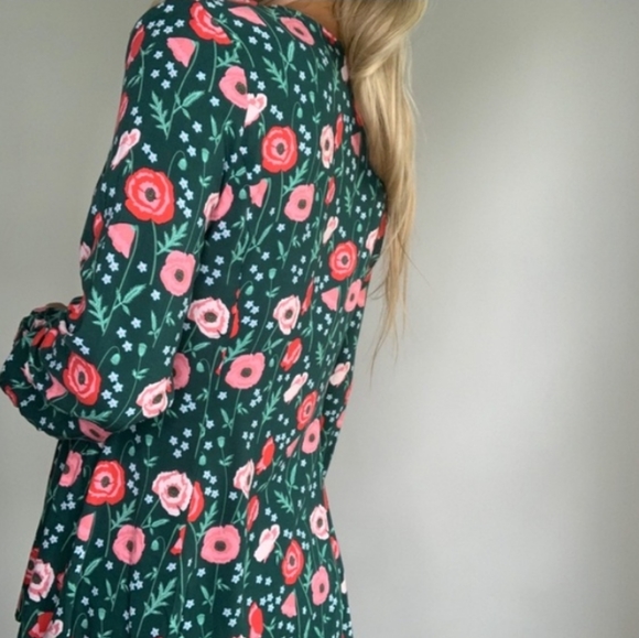2 FOR $25! Matilda Jane Yesteryear Green Red Floral Top - Picture 10 of 12